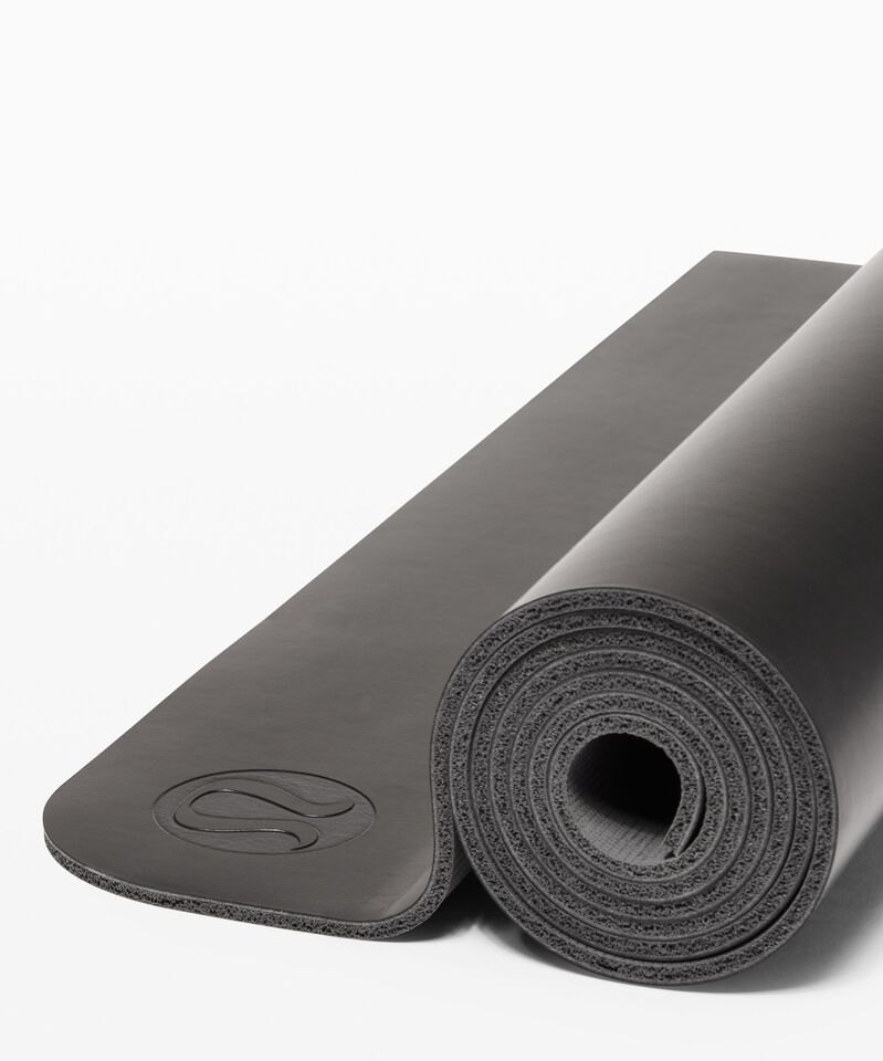 Lululemon’s “The Reversible Mat”