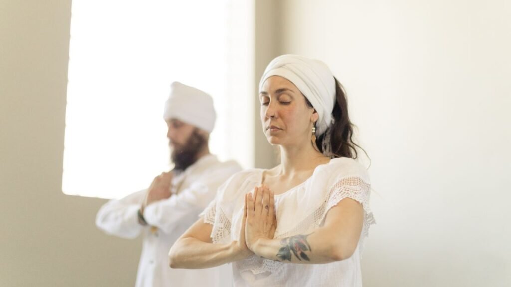 Is Kundalini Yoga Dangerous? Myths, Risks, and How to Practice It Safely 2 Kundalini Yoga works with powerful breathing techniques